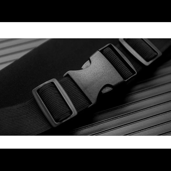 Sport Waist Bag - Picture 8 of 13